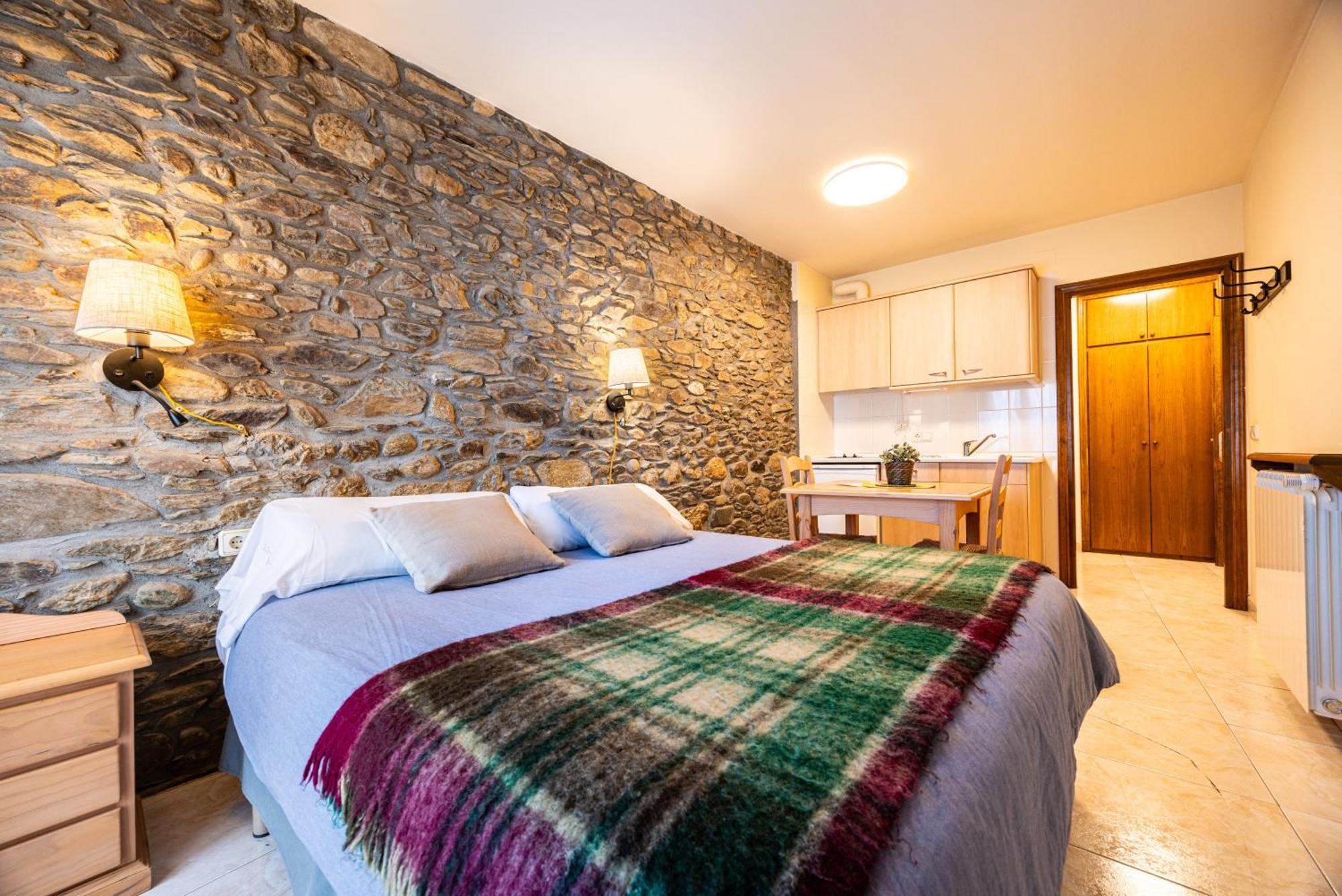 Aparthotel Les Corts Llivia Exteriér fotografie